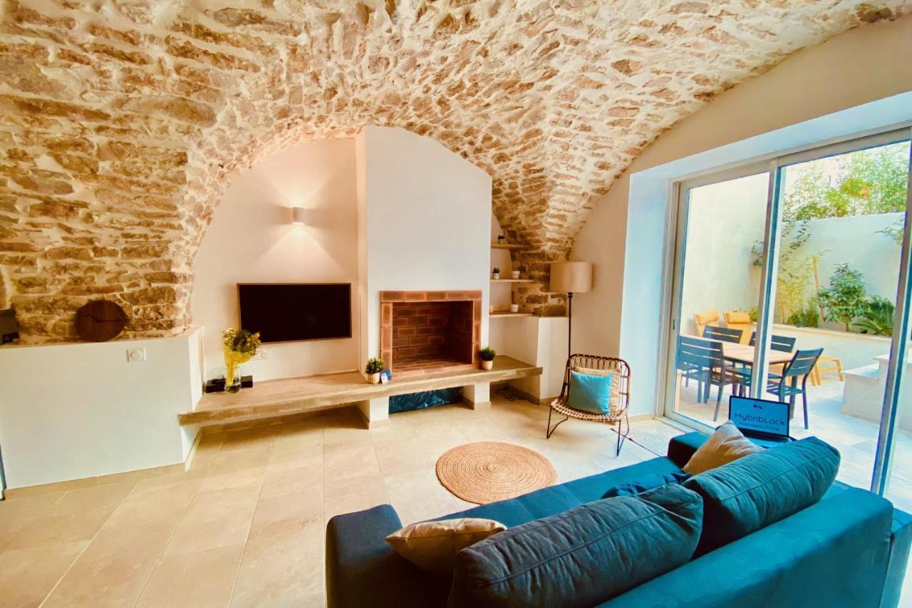 La Terra Nostra - Townhouse - Swimming Pool Villa Nîmes Exteriör bild